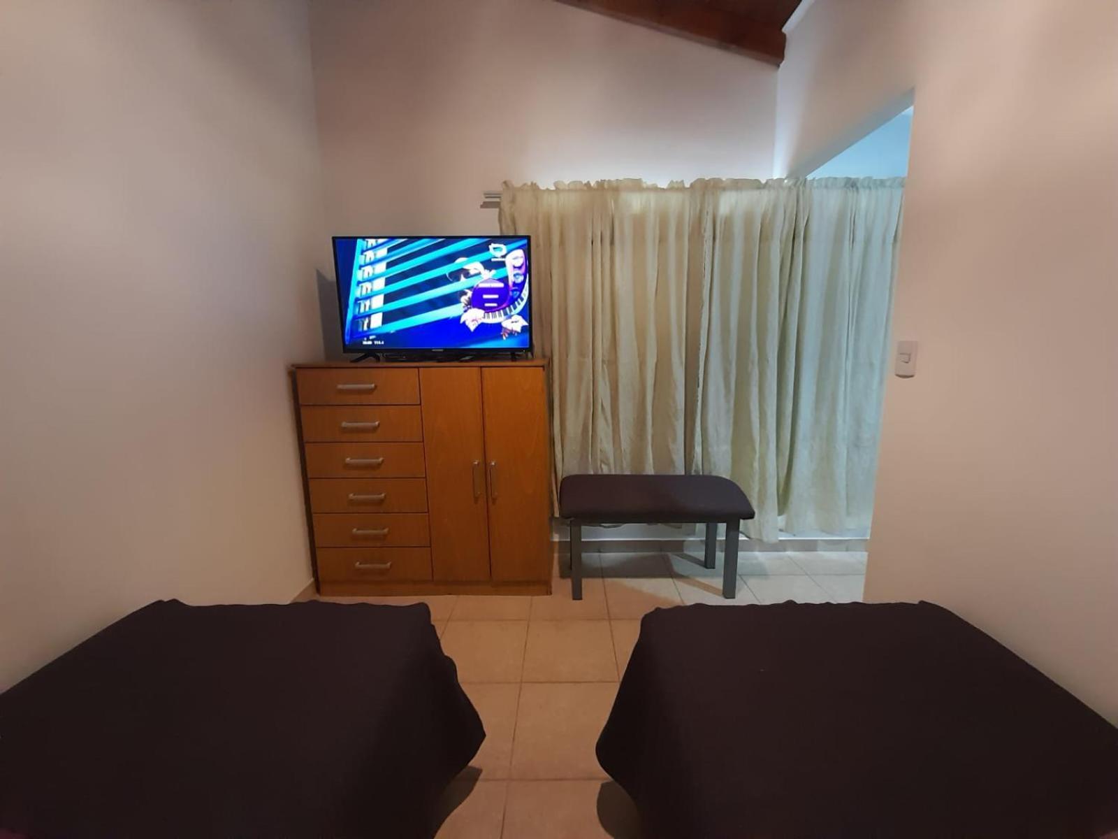 Monsenor Fagnano 592 "D" Apartment Ushuaia Ngoại thất bức ảnh